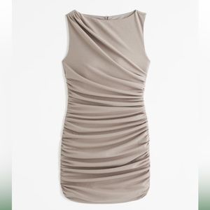 A&F stretched tan mini